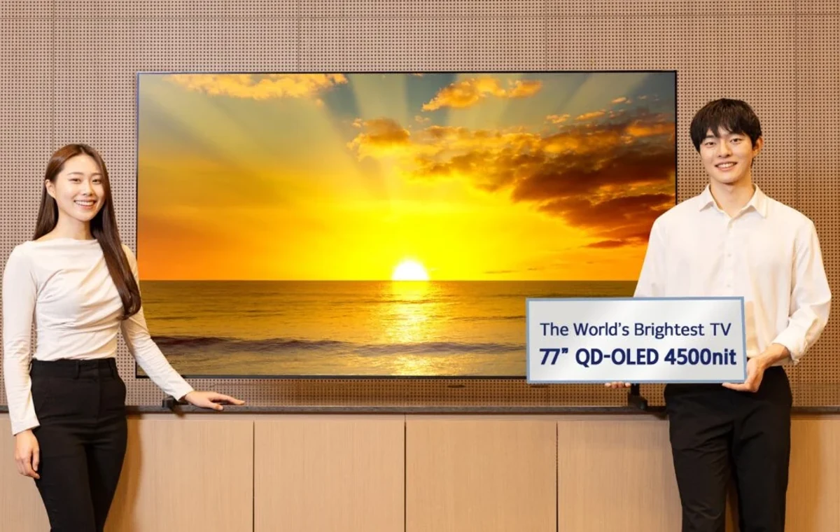 سامسونگ پرنورترین پنل تلویزیون QD-OLED جهان را با روشنایی ۴۵۰۰ نیت معرفی کرد