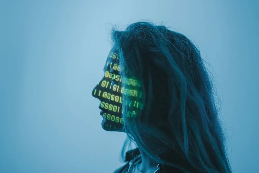 ابزارهای هوش مصنوعی روی صفحه‌ی نمایش؛ خرید اکانت ChatGPT و Cursor برای کاربران ایرانی